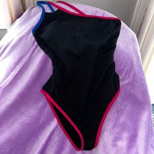 Reebok Women's One Piece Athletic Crossover Bathing Suit